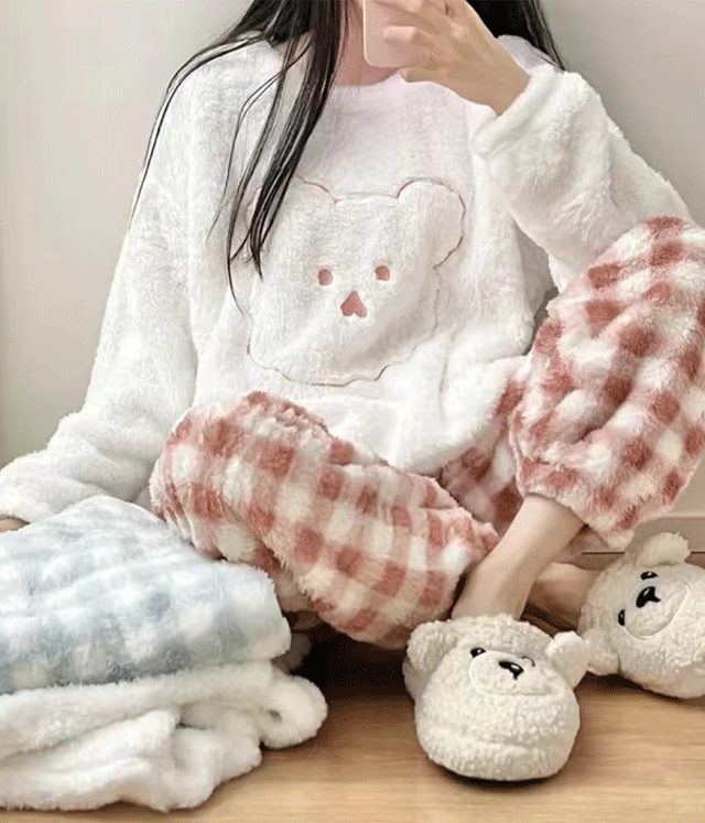 폭닥폭닥🩷 몽몽베어 수면잠옷 홈웨어 파자마 세트 2color